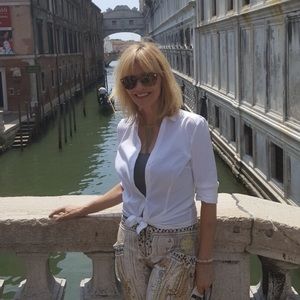 Meet your Posher, Lisa